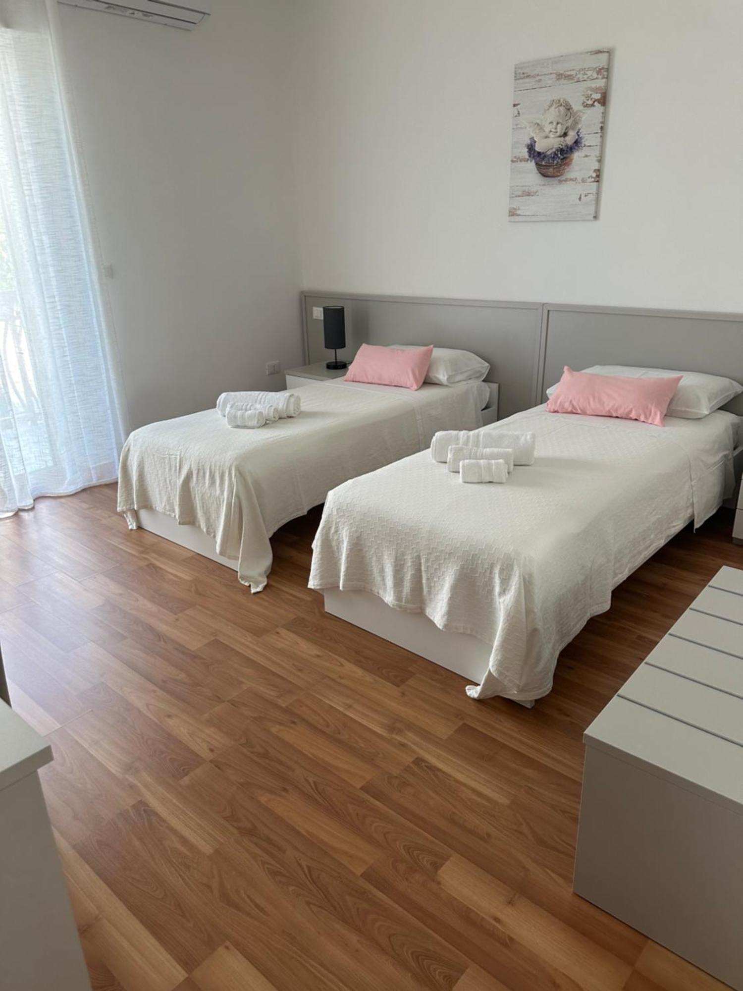 Bnb Nuova Vita 帕奥拉 外观 照片
