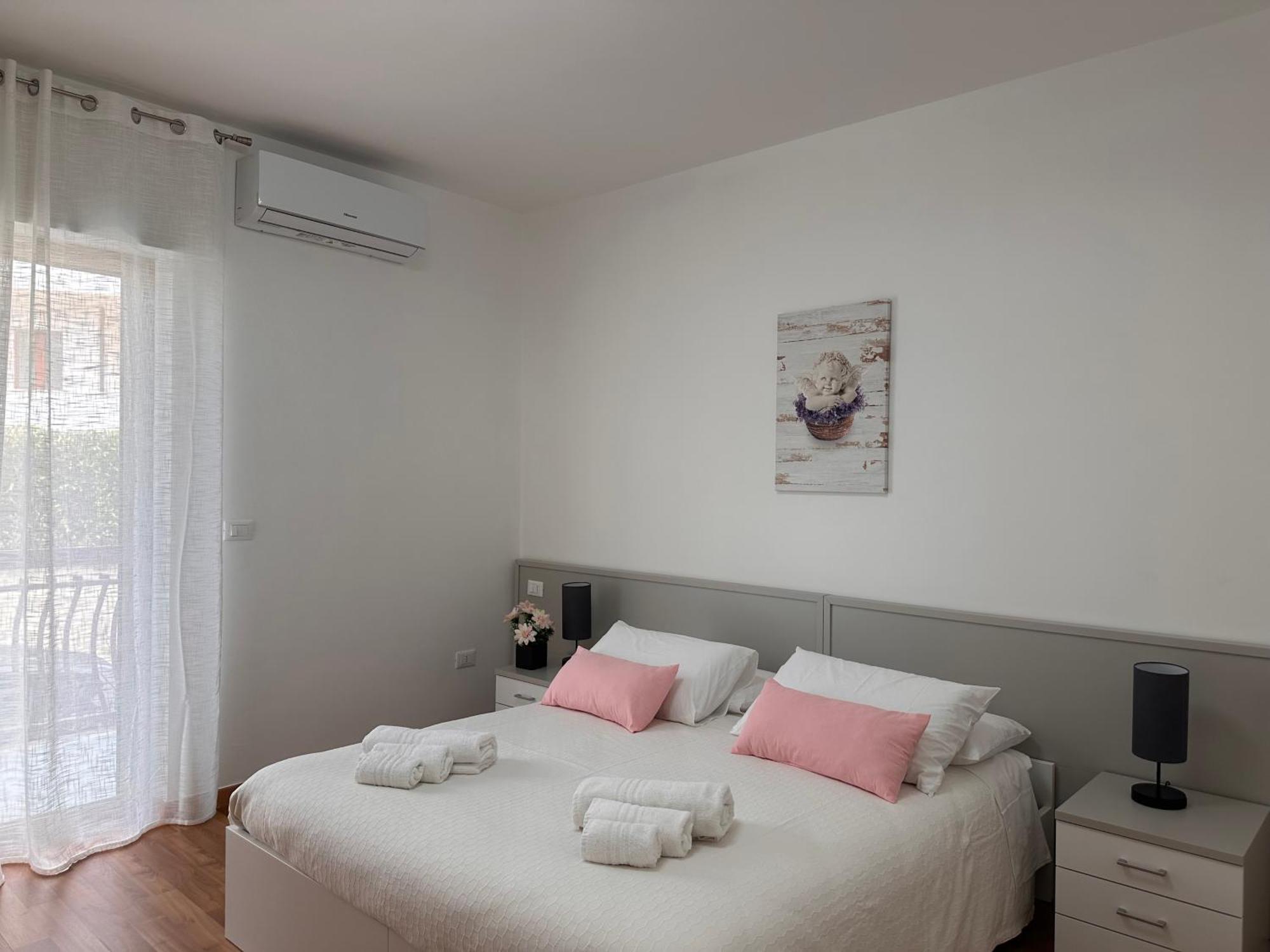 Bnb Nuova Vita 帕奥拉 外观 照片